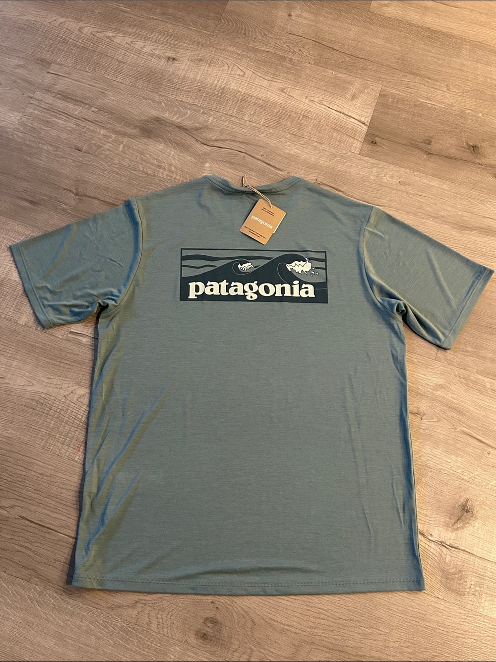 PATAGONIA | Men's Capilene® Cool Daily Shirt- Boardshort Logo